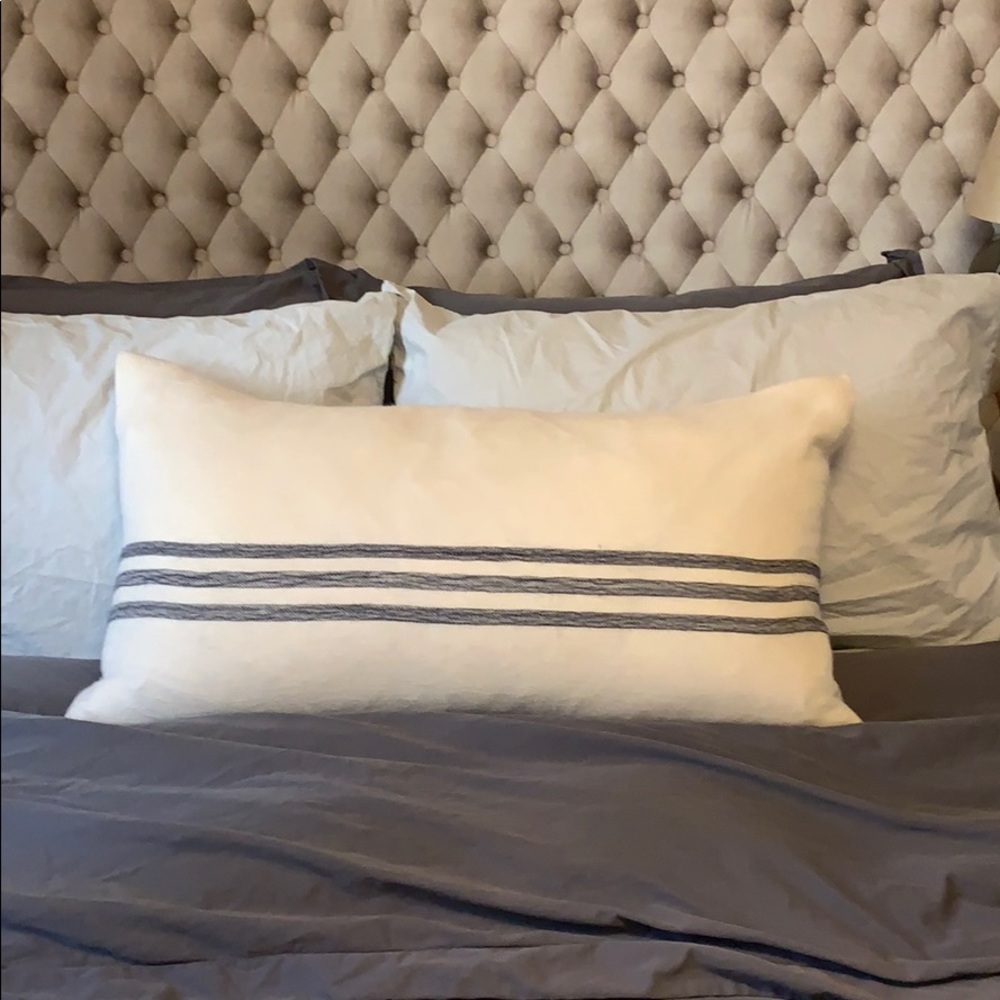 Jenni Kayne stripe alpaga Lumbar pillow